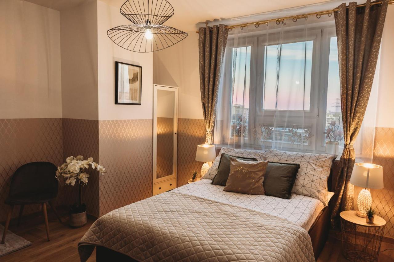 Clicktheflat Gdanski Center Prestige Apart Rooms Варшава Экстерьер фото