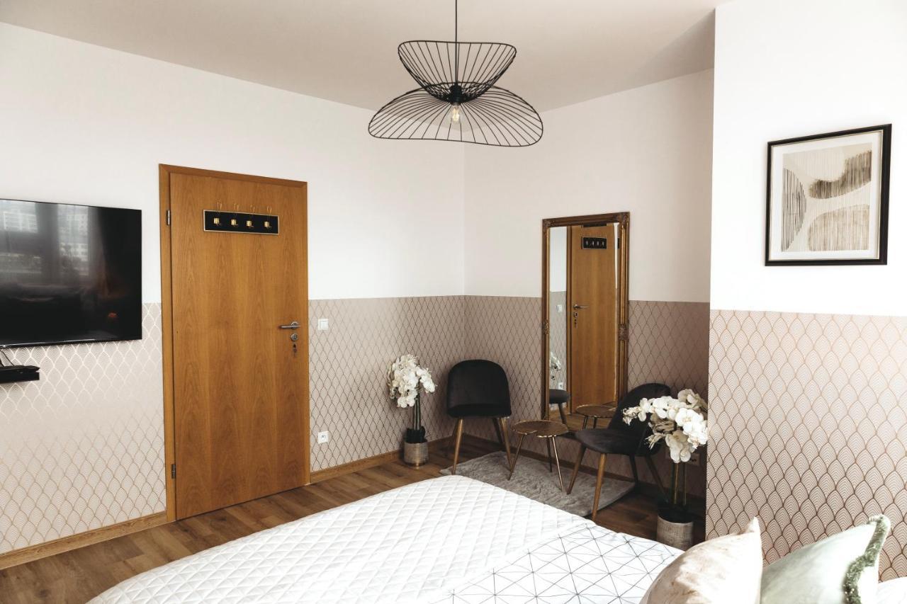 Clicktheflat Gdanski Center Prestige Apart Rooms Варшава Экстерьер фото